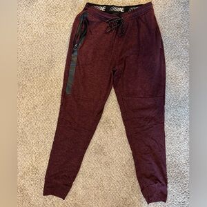 American Eagle Outfitters men’s large tall Maroon Joggers with Black Waistband